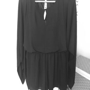 NWOT Black Romper ♣️